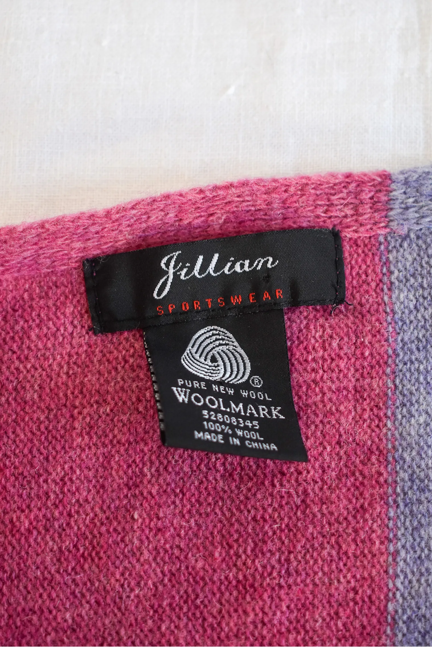 Jillian sportswear 100% wool scarf